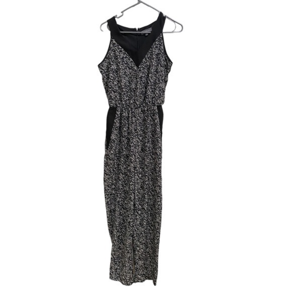Women’s Luxology Jumpsuit/pantsuit Size 4‎ Black and White